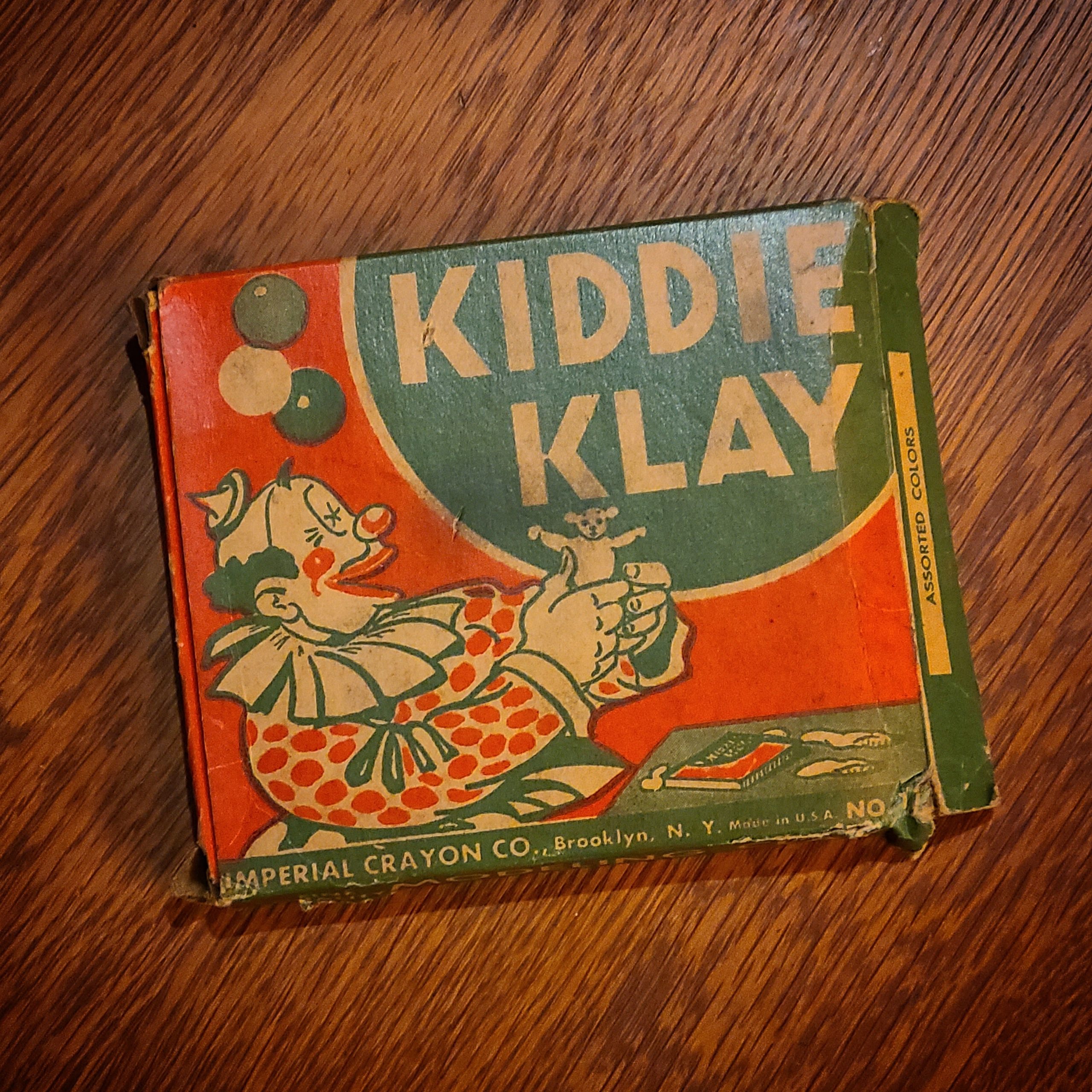 find-the-right-kiddie-klay-clown-box-vintage-modeling-clay-supply_0.jpg