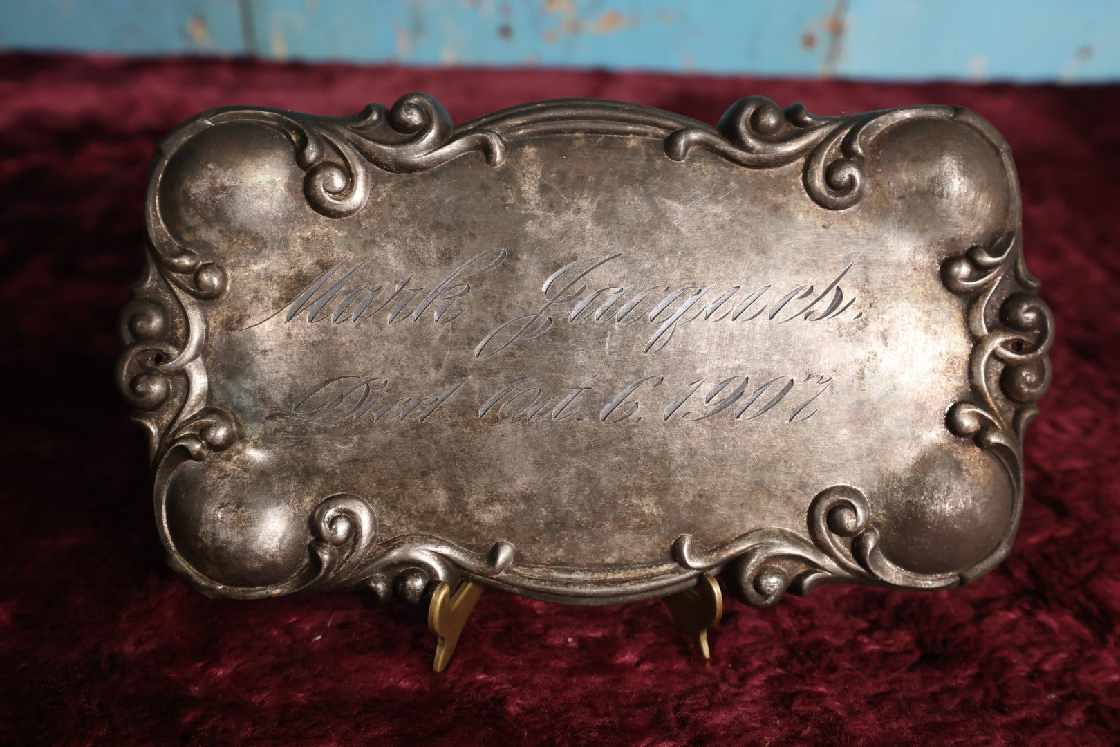 shop-lot-013-antique-casket-plaque-for-mark-jacques-died-october-6-1907-manufactured-by-sco-likely-simmons-and-company-no-201-online-sale_0.jpg